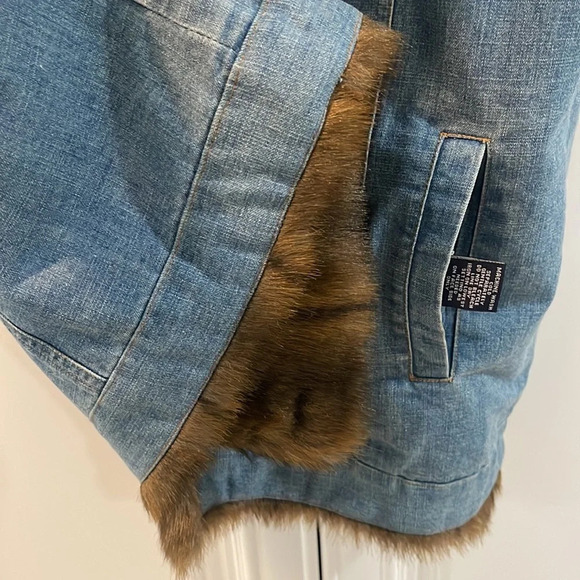 Denim & Co Reversible Denim Faux Fur Vest Size M - Picture 8 of 16